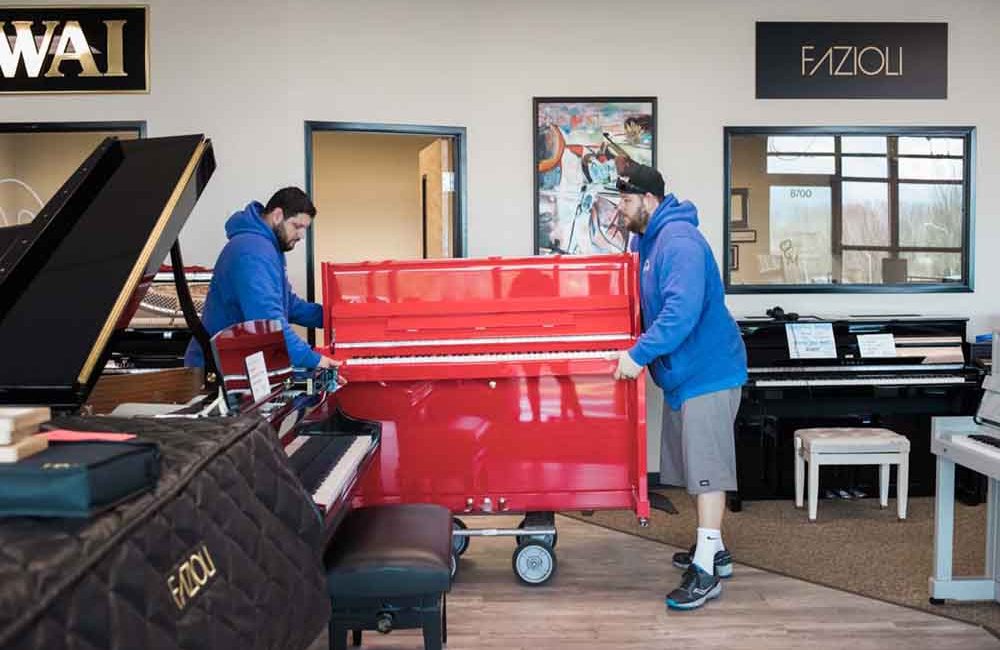 Chia sẻ cho bạn cách giúp vận chuyển đàn piano được an toàn nhất